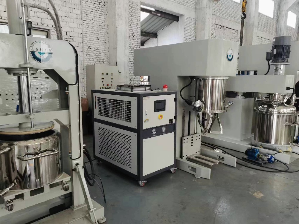 攪拌釜控溫案例-風(fēng)冷冷水機